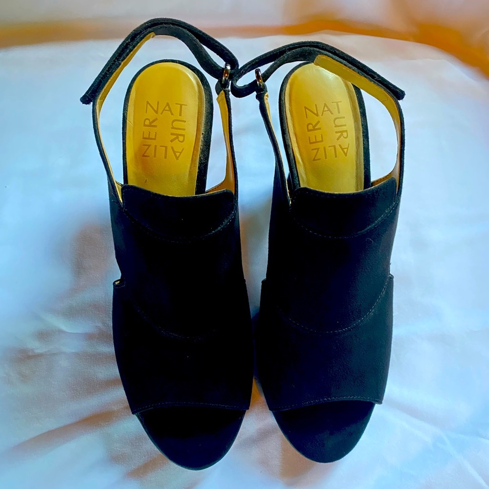 Naturalizer Peep Toe Heels - size 7